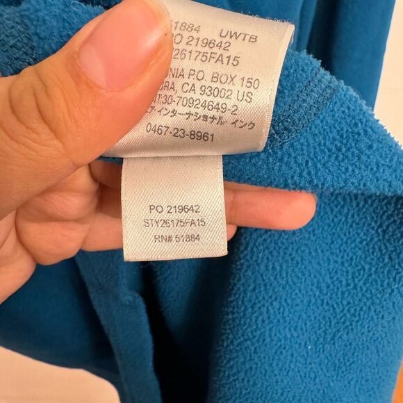 Patagonia Quarter Zip Pullover Sweater - Picture 3 of 4